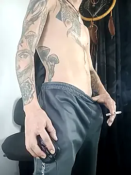 HermanFire – webcam model profile photo Image 17