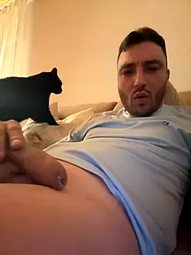  – webcam model profile photo Image 7