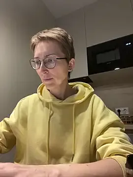 nina520 – webcam model profile photo Image 2