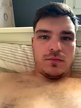 _Alicee_1 – webcam model profile photo Image 12