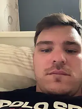 _Alicee_1 – webcam model profile photo Image 15