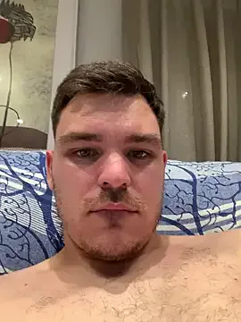 _Alicee_1 – webcam model profile photo Image 9