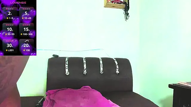 Virgin_Pussy_Horny – webcam model profile photo Image 3