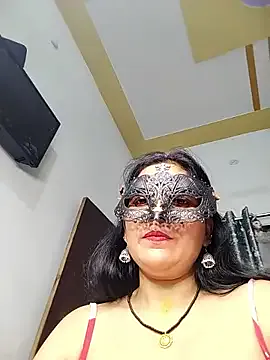 PeachesInJuice – webcam model profile photo Image 10