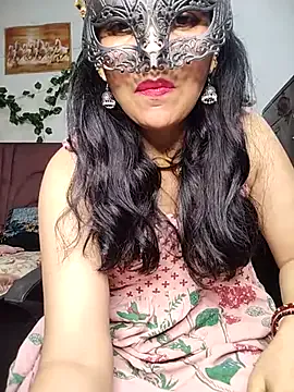 PeachesInJuice – webcam model profile photo Image 12