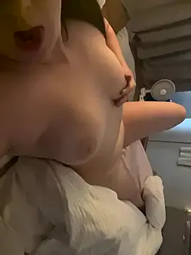 -MiaSweet- – webcam model profile photo Image 7