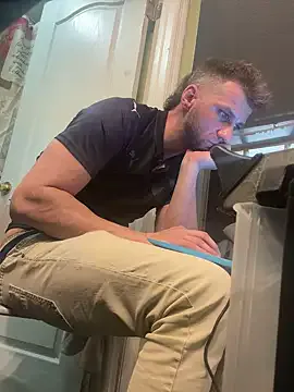 daddythiccklegg – webcam model profile photo Image 3