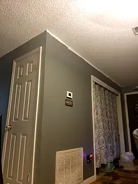 blondebitch2 – webcam model profile photo Image 18