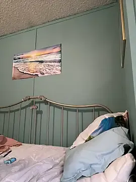 LoveOnStream – webcam model profile photo Image 10