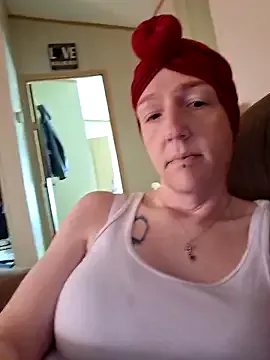 LoveOnStream – webcam model profile photo Image 2