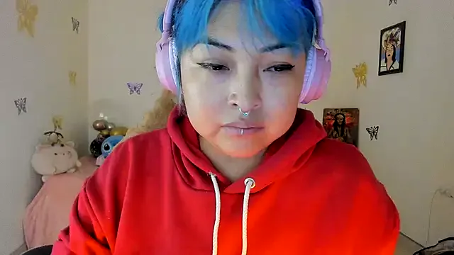 seraphine23 – webcam model profile photo Image 17