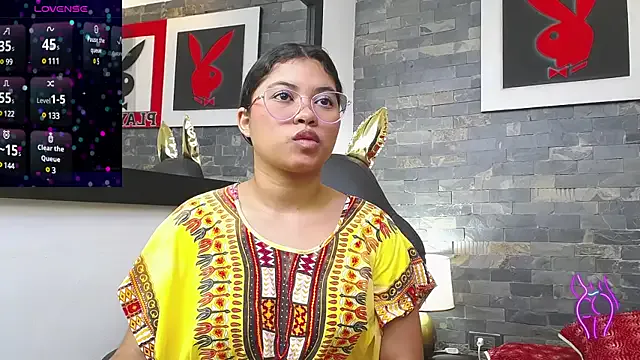 Nonchan_ – webcam model profile photo Image 4