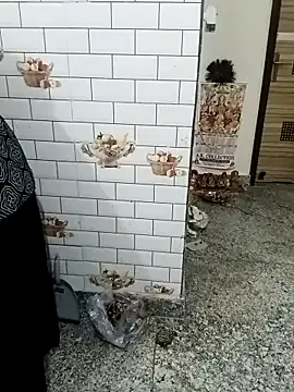 tastemecaroline – webcam model profile photo Image 13