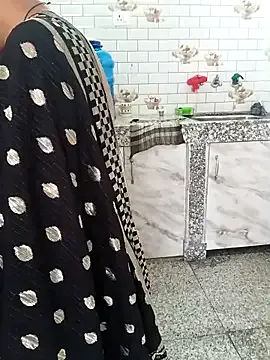 tastemecaroline – webcam model profile photo Image 17