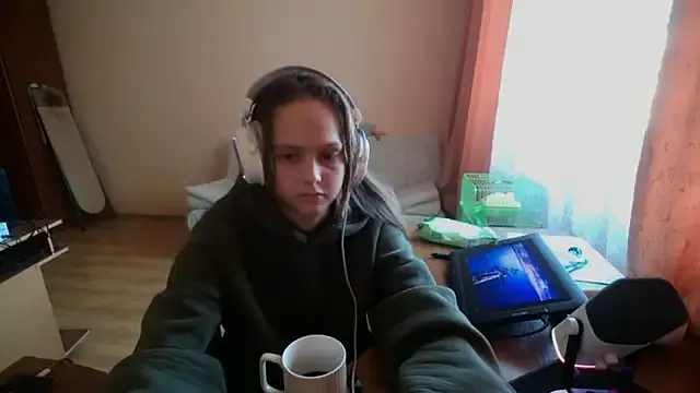 VallieBrandwein – webcam model profile photo Image 2