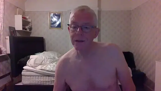 zui_lu – webcam model profile photo Image 13