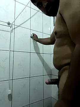  – webcam model profile photo Image 13