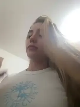 winter11 – webcam model profile photo Image 5