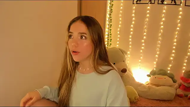 winter11 – webcam model profile photo Image 9