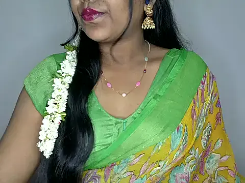 Nonchan_ – webcam model profile photo Image 10