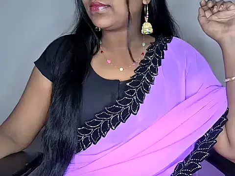 Nonchan_ – webcam model profile photo Image 6