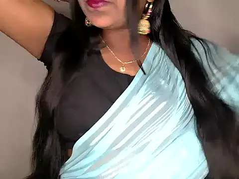 Nonchan_ – webcam model profile photo Image 9