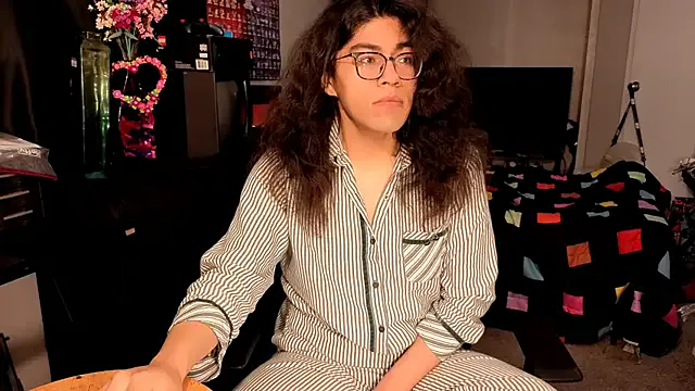 ShinyCherub – webcam model profile photo