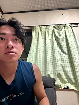 Yui-Ch – webcam model profile photo Image 5