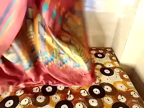 Draculona-666 – webcam model profile photo Image 13