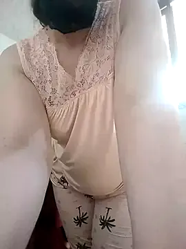  – webcam model profile photo Image 8