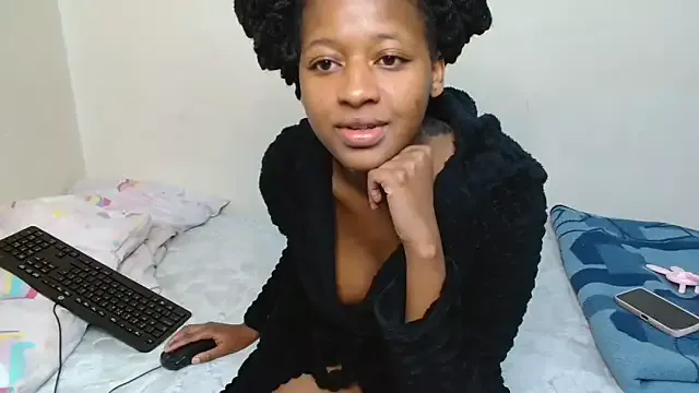 _Alice_1 – webcam model profile photo Image 13