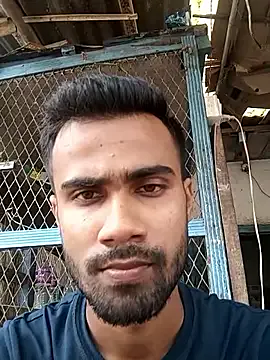 PumaShyXD – webcam model profile photo Image 10