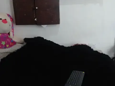 Nonchan_ – webcam model profile photo Image 4