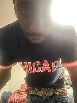 dongjun21 on FreeCamNet Image 3