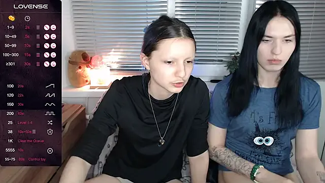  – webcam model profile photo Image 8