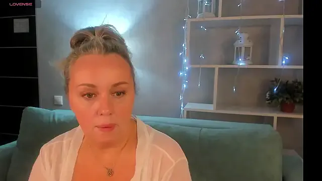 anjalibb – webcam model profile photo Image 5