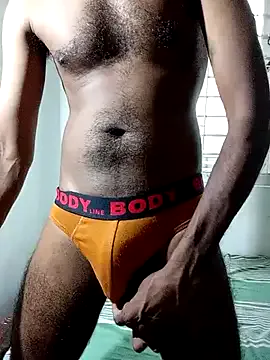 lunagirl13 on FreeCamNet Image 4