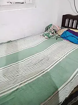 lunagirl13 on FreeCamNet Image 8