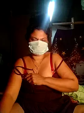 PumaShyXD – webcam model profile photo Image 5