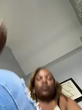 ManaMi-maru – webcam model profile photo Image 11