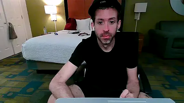 lunagirl13 on FreeCamNet Image 5