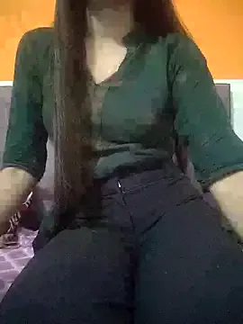 Nonchan_ – webcam model profile photo Image 12