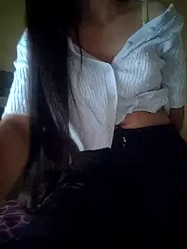 Nonchan_ – webcam model profile photo Image 8