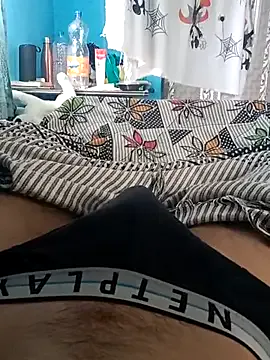 _Alicee_1 – webcam model profile photo Image 6