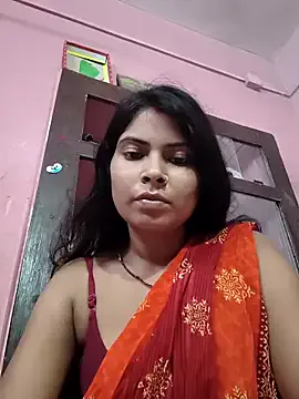 HornyMom_ – webcam model profile photo Image 11