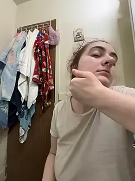 bingxin- – webcam model profile photo Image 2