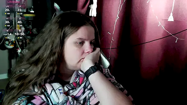 Nonchan_ – webcam model profile photo Image 19