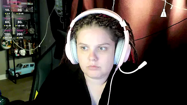 Nonchan_ – webcam model profile photo Image 9