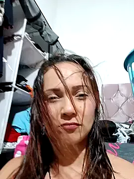 undo-busoku69 – webcam model profile photo Image 19