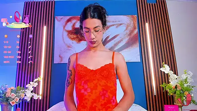 LushianaFitness – webcam model profile photo Image 8